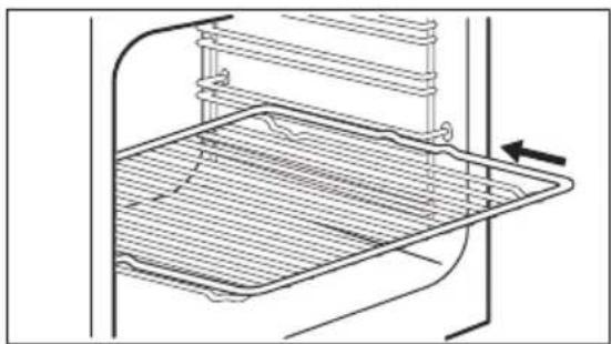 AEG CCB62002BW - Isætning af tilbehøret Grillrist: - 1