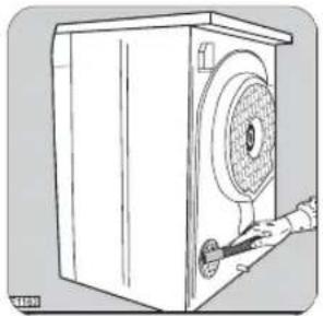 ZANUSSI ZTE 290 - Ilmanvaihtoritilän puhdistaminen - 1