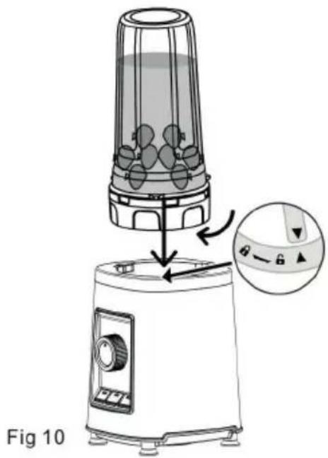 Diagram of a blender with a lid and control panel, showing the process from top to bottom (no text or symbols)