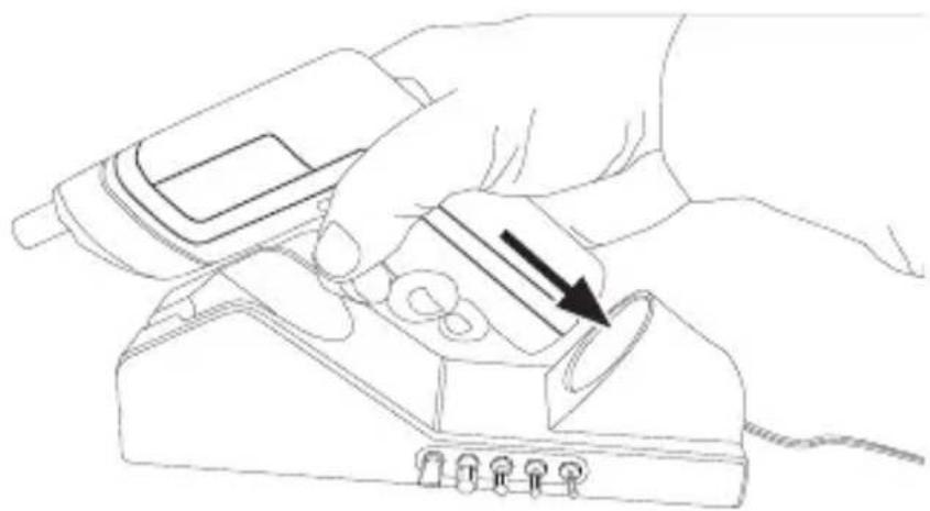 Cocraft HSS 3 6-LI - Charging in the charging cradle - 1
