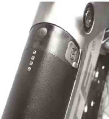 Biltema Yosemite 27-2224 - Batteriindikator - 1