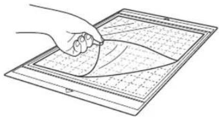 BROTHER ScanNCut CM550 - Attaching the Material (Lightweight Fabric for Quilt Piecing) - 1