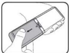BENQ LW650 - Replacing the remote control batteries - 1