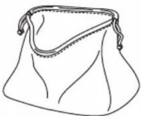 Strichzeichnung einer einfachen Tasche mit Griffen und Faltenwurf (kein Text oder Symbole)