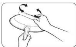 Illustration einer Hand, die einen Teller mit einem Messer hält, mit einer kreisenden Bewegung darum (ohne Text oder Symbole)