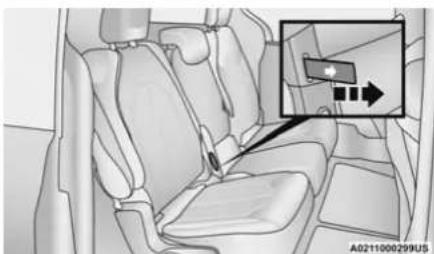 Chrysler Pacifica Hybrid (2023) - Second Row Removable 8th Seat — If Equipped - 1