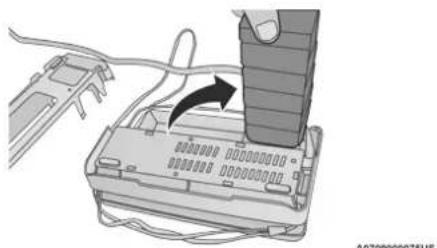 Chrysler Pacifica Hybrid (2023) - IN CASE OF EMERGENCY - 3