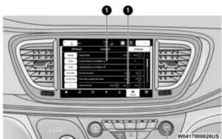 Car dashboard display showing status bar, navigation menu, and control panel with Chinese labels