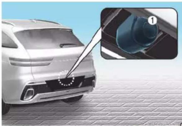 Genesis GV70 (2023) - REVERSE PARKING COLLISION-AVOIDANCE ASSIST (PCA) (IF EQUIPPED) - 1
