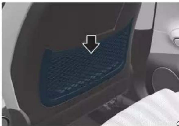 Genesis GV70 (2023) - WARNING - 1
