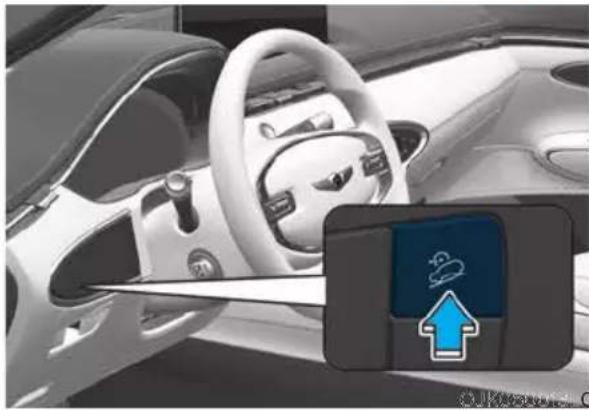 Genesis GV70 (2023) - Downhill Brake Control (DBC) - 1