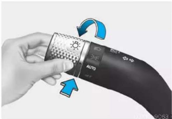 Genesis GV70 (2023) - HIGH BEAM ASSIST (HBA) - 1