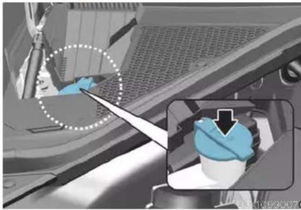 Genesis GV70 (2023) - Checking the Washer Fluid Level - 1