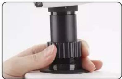 LEICA Ivesta 3 Serie - Kamera montieren - 2