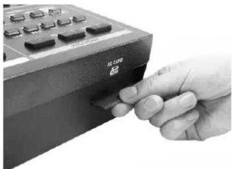 ROLAND VR-5 - Inserting an SD Card into the Slot - 1