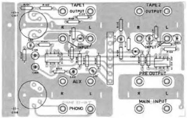 TAPE1 OUTPUT R L C107 C108 C109 C104 C105 C103 C102 C101 INPUT AUX R L PHONO TAPE 2 OUTPUT R L PRE OUTPUT R L MAIN INPUT