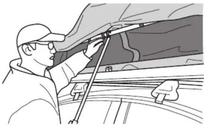 DOMETIC TMA100 - Setting up the roof tent - 7