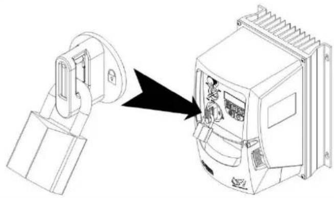 C-Control CDI-110-1C1 - Durchführungsplatte und Verriegelung - 2