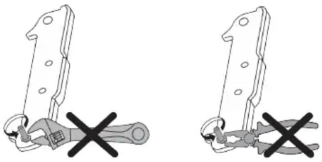 INDESIT IB55 732 W - Umkehren der Türöffnungsseite - 1