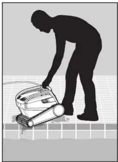 MAYTRONICS Dolphin X30 - Removing the Robotic Pool Cleaner from the pool - 5