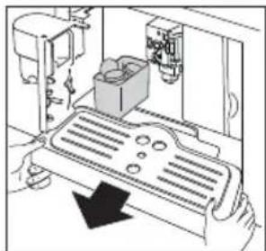 HISENSE CM4340DBG - Cleaning the waste coffee container (Q) - 1