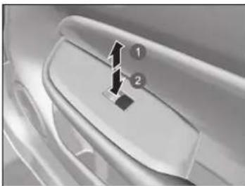 Honda Jazz e:HEV (2023) - Öffnen/Schließen von Fenstern ohne automatische Öffnen-/Schließen-Funktion \* - 1