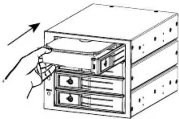 Icy Box IB-574SSK-12G - Attention - 2