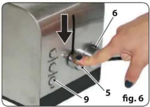 6 9 5 fig. 6