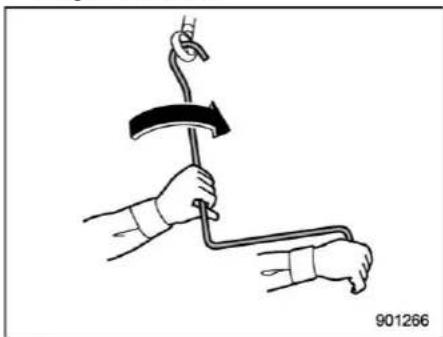 SUBARU Impreza Wagon (1995) - Rear towing hook: - 3