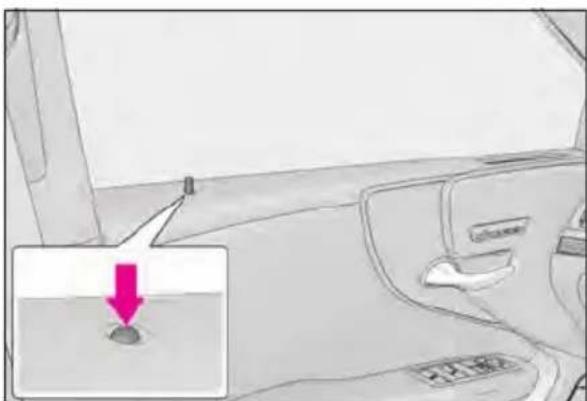 Diagram showing a car interior with a red arrow pointing to a water level indicator, likely indicating a drop or residue.