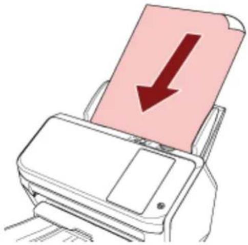 RICOH fi-7300NX - Passen Sie das Ausgabefach an die Länge des Reinigungspapiers an. - 1