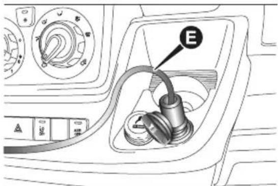 Diagram of car air intake system with labeled component E and control panel