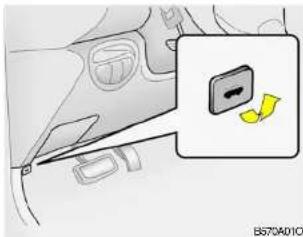 HYUNDAI Santa FE (2000) - HOOD RELEASE - 1
