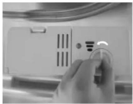 Kogan KABNCHTPDWA - Filling the rinse aid dispenser: - 1