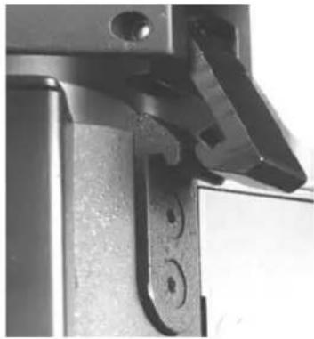 Sachtler C III - Kopf auf dem Pedestal befestigen - 1