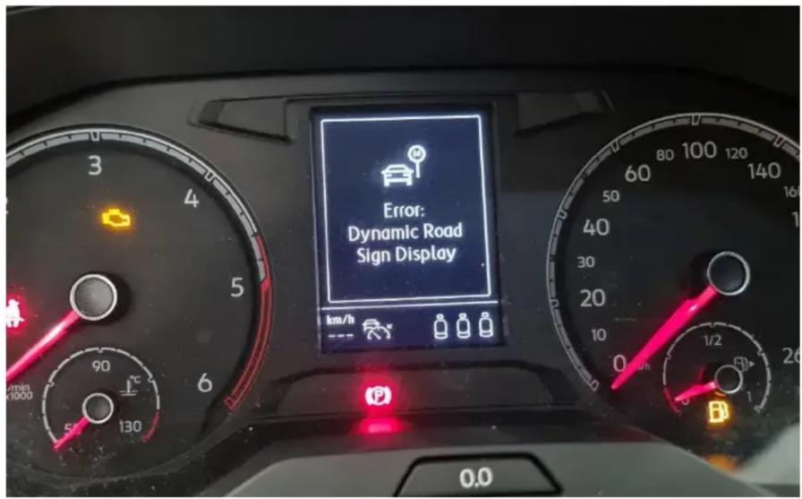 Error: Dynamic Road Sign Display km/h --- 0.0 1/2 1 26 80 100 120 50 40 30 20 10 0 90 90 130 5 4 3 Auto k1000
