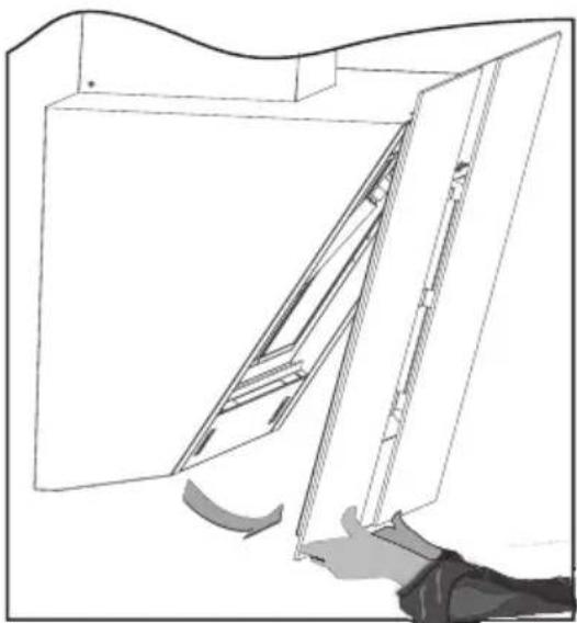 SILVERLINE Ascella ACW 653 S - Metallfettfilter abnehmen und einsetzen - 1