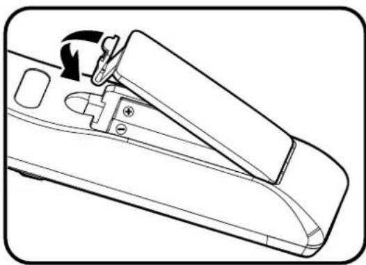 INFOCUS Vista II IN0048SL - INSTALLING BATTERIES IN THE REMOTE CONTROL - 3
