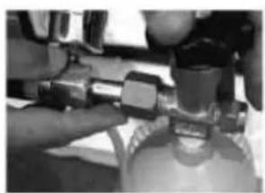 Summit SBC7BRSCF2 - To install the NO2 canister: - 2