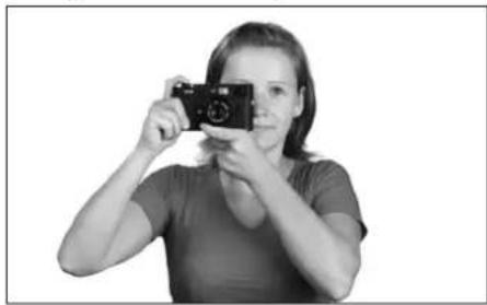 LEICA M8.2 - Holding the camera correctly - 1