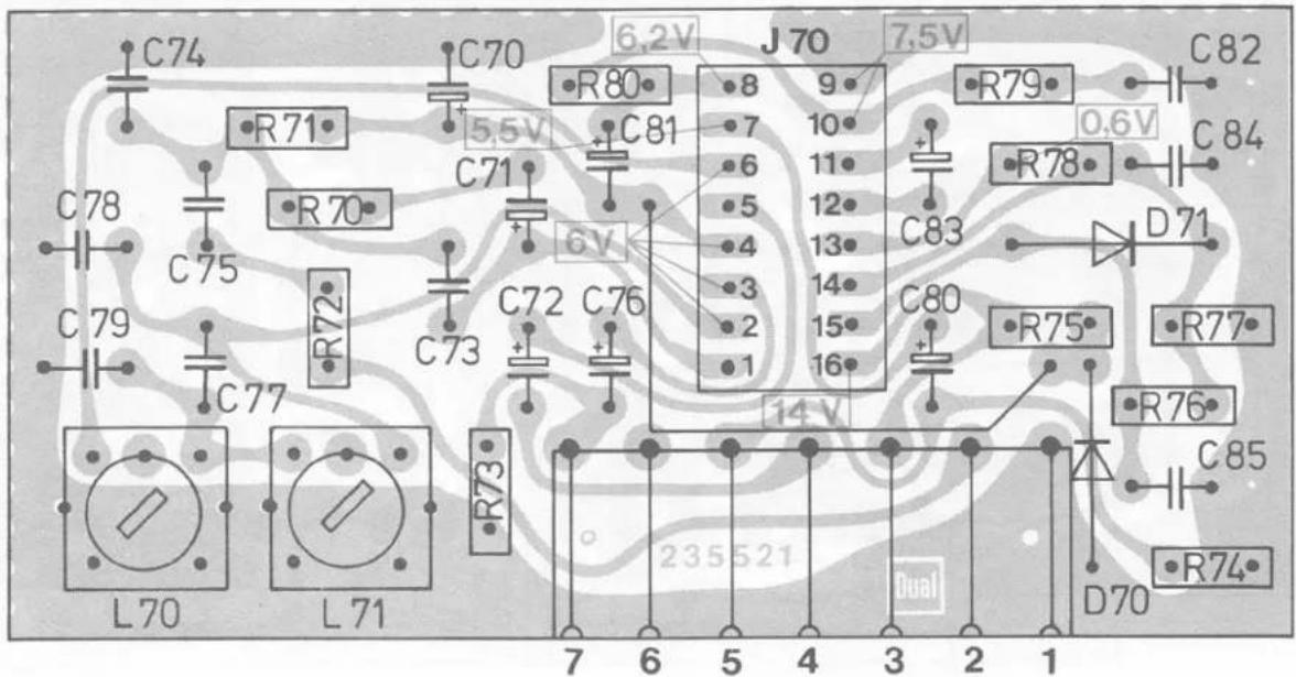 C74 R71 C70 6.2V J 70 7.5V C82 C78 C75 R70 5.5V C71 6V R80 8 9 C81 7 10 6 11 5 12 4 13 3 14 2 15 16 C83 R79 0.6V C84 D71 C79 C77 R72 C73 C72 C76 C80 R75 R77 L70 L 71 R73 14 V 235521 Dual C85 R76 D70 R74