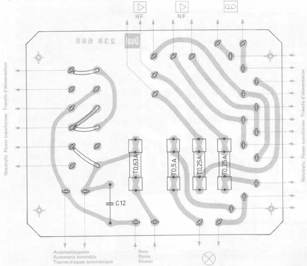 Netztrafo Power transformer Transfo d'alimentation 888 888 Isu0 HF NF T0,63A T0,5A T0,25A T0,25A C12 Automatikspieler Automatic turntable Tourne-disques automatique Netz Mains Réseau Netztrafo Power transformer Transfo d'alimentation