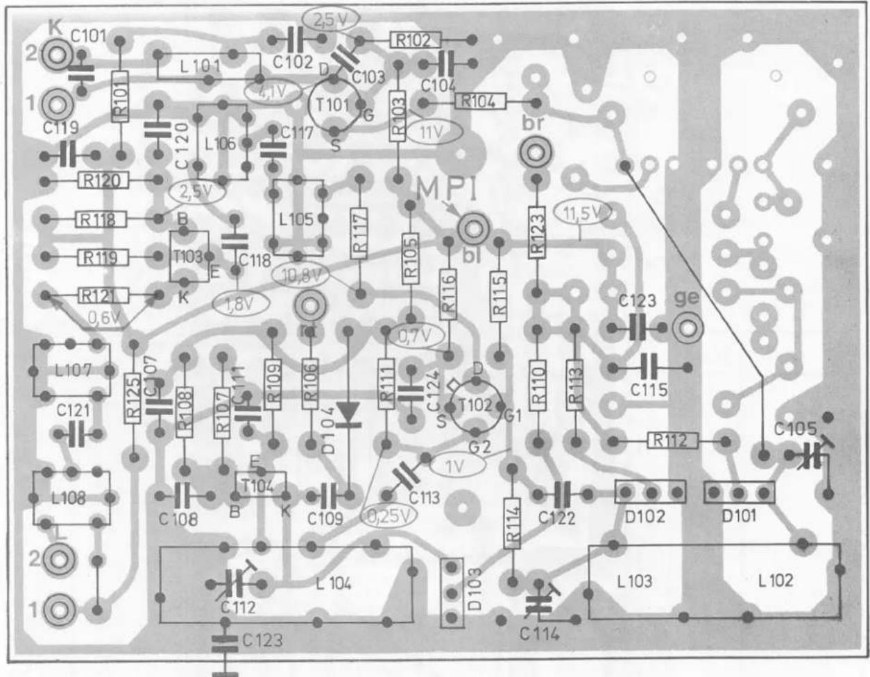 K C101 2 L101 C102 25V R102 C103 4.1V C104 T101 G C107 S R103 R104 br MPI bl R117 R105 R116 R115 R123 11.5V ge C123 C115 R120 2.5V R118 B T103 E C118 L105 10.8V R121 K 1.8V R125 C107 R108 R109 R106 D104 0.7V C124 D T102 G1 C108 B E T104 C109 0.25V G2 1V C113 R114 C122 D102 D101 C105 L103 L102 L107 C121 L108 L104