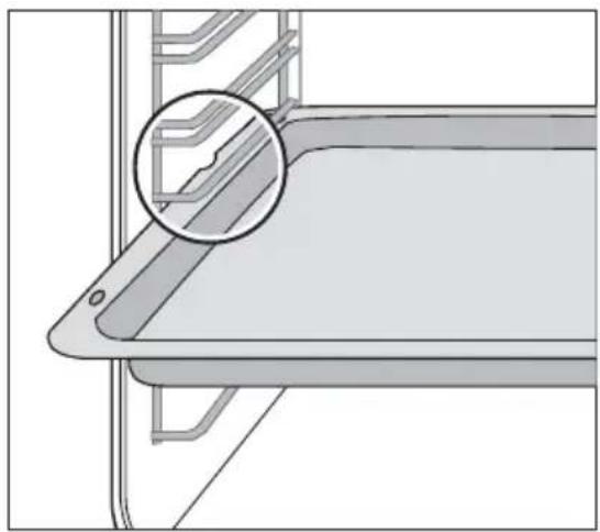 ELECTROLUX EKC6652 - Backblech bzw. Fettpfanne einsetzen: - 1