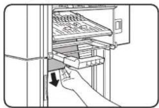 Diagram showing a hand inserting a device into a rack with Chinese label '计算机' (Computer) and directional arrow indicating insertion.