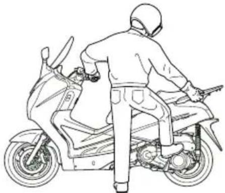 Honda FES150 (2007) - ESTACIONAMIENTO - 1