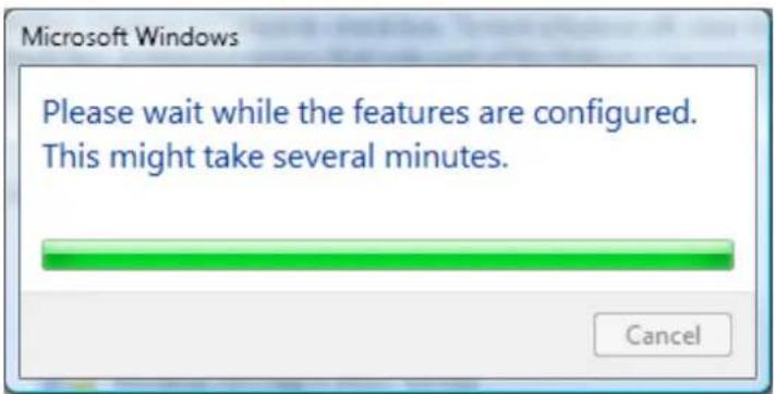 Microsoft Windows Please wait while the features are configured. This might take several minutes.