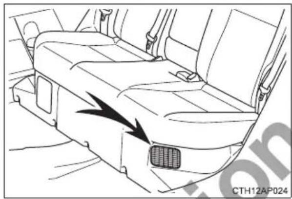 TOYOTA Corolla hatchback hybrid (2017) - Hybrid battery (traction battery) air intake vent - 1