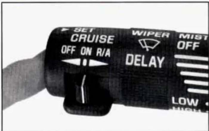 SET CRUISE OFF ON R/A WIPER DELAY MIST OFF LOW HIGH