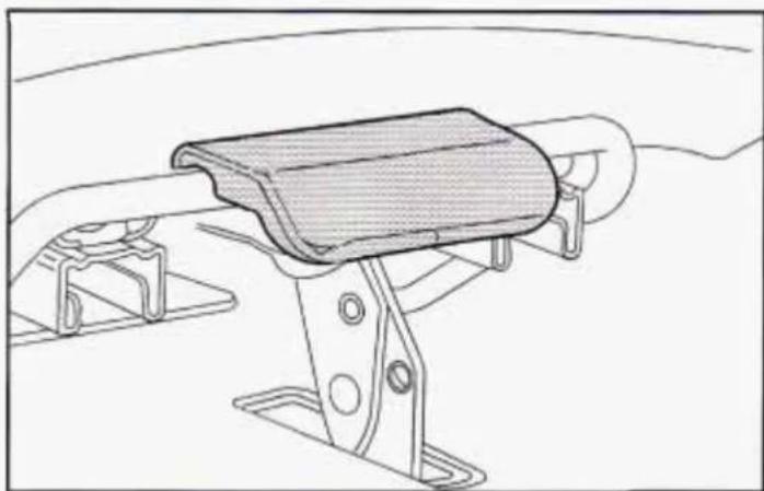Technical line drawing of a mechanical lever assembly (no text or symbols)